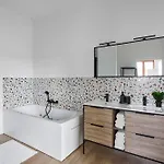 Charmante Maison - Le Coeur Des Hommes - Wifi, Balneo, Hammam * Beaupréau-en-Mauges