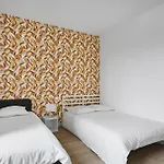 Casa de Férias Charmante Maison - Le Coeur Des Hommes - Wifi, Balneo, Hammam *