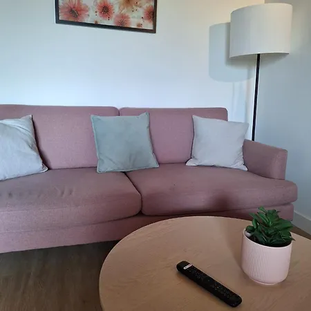 Holiday home Charmante Maison - Le Coeur Des Hommes - Wifi, Balneo, Hammam *