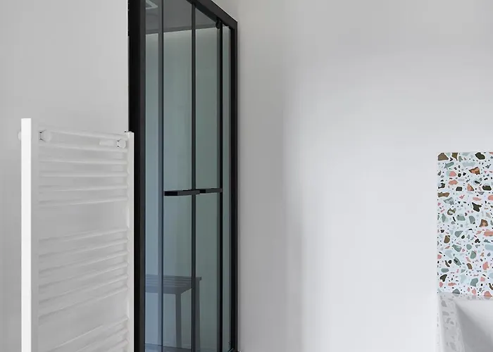 Nyaraló Charmante Maison - Le Coeur Des Hommes - Wifi, Balneo, Hammam