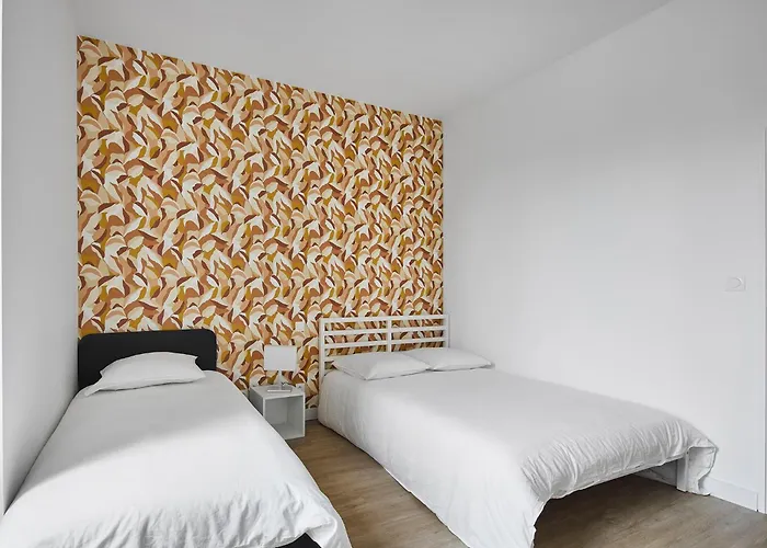 Nyaraló Charmante Maison - Le Coeur Des Hommes - Wifi, Balneo, Hammam *