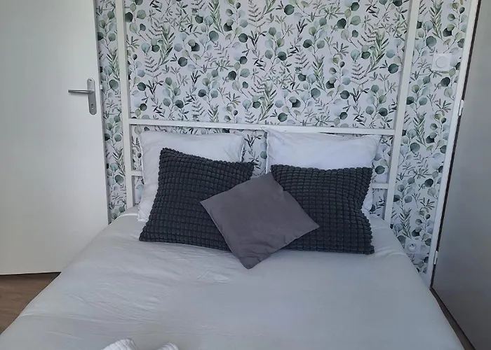 Charmante Maison - Le Coeur Des Hommes - Wifi, Balneo, Hammam Nyaraló *