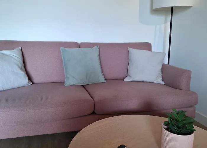 Nyaraló Charmante Maison - Le Coeur Des Hommes - Wifi, Balneo, Hammam *