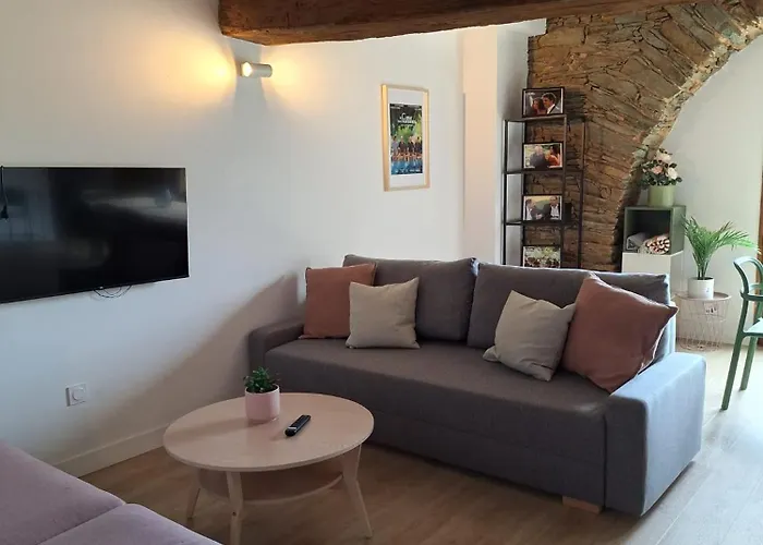 Nyaraló Charmante Maison - Le Coeur Des Hommes - Wifi, Balneo, Hammam